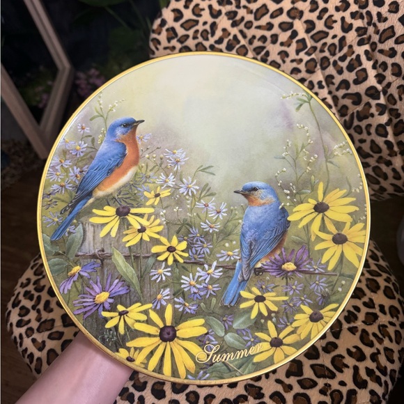 The Lenox Four Seasons Collector’s Plate Birds - Picture 1 of 9